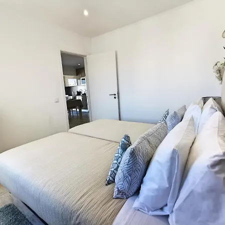 Rocha Waterside Blue Apartment