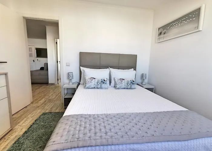 Rocha Waterside Blue بورتيماو